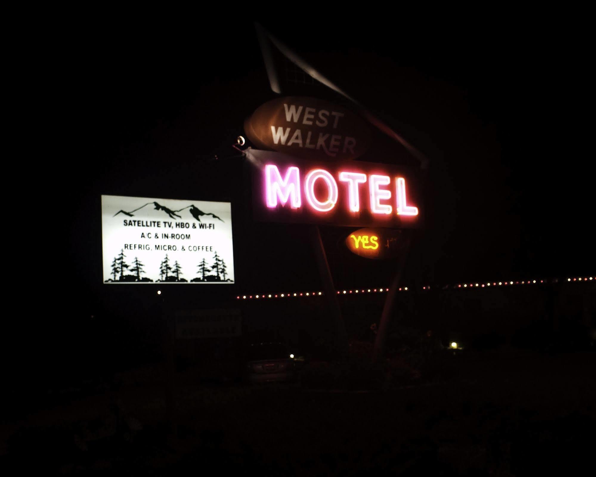 The Historic West Walker Motel Exterior photo